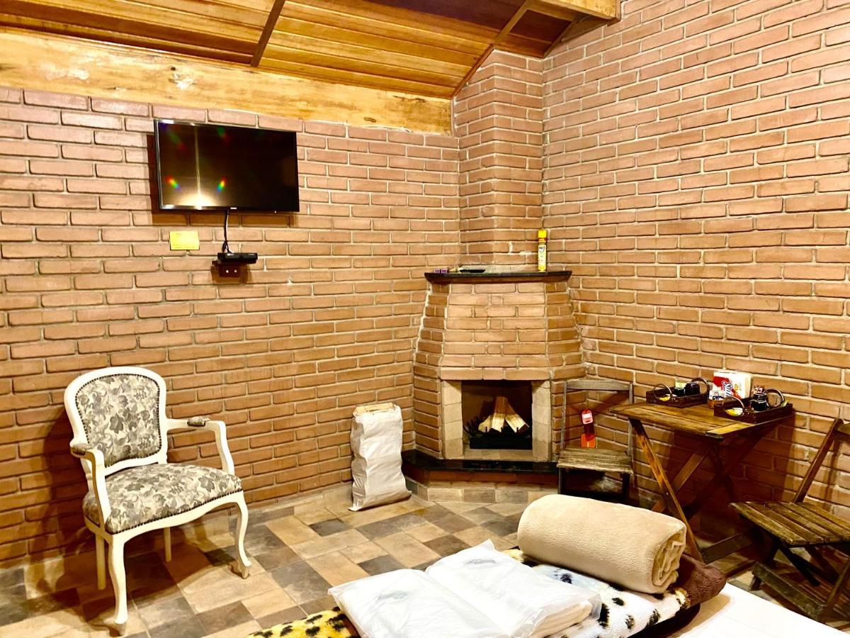 Chales Marinelli Em Sao Roque Εξωτερικό φωτογραφία